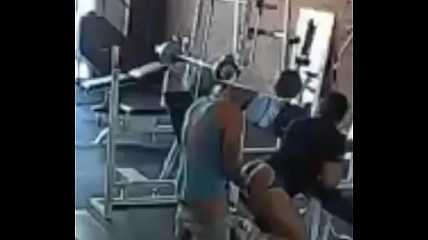 Hotties fuck at the gym before other customers arrive Video baharu besar