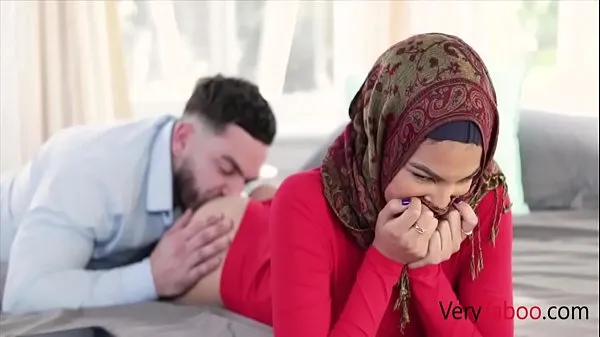 My Virgin StepSister In Hijab Fucked- Maya Farrell Video baharu besar