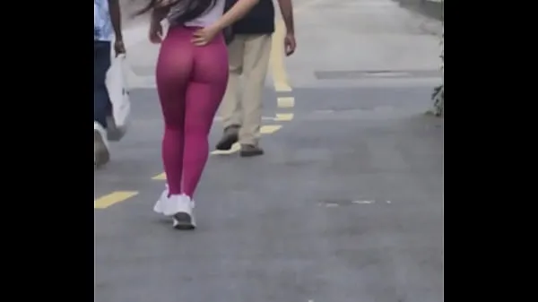 Grote Married almost naked on the street in transparent leggings Luana Kazaki nieuwe video's