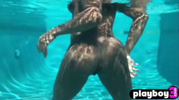 Grandi Amazing ebony model exposed amazing ass nuovi video