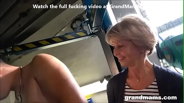Big Big cumshot for wrinkled granny new Videos