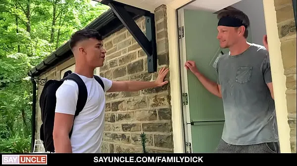 大Stepson visits stepdaddy after he divorced Stepmom新视频