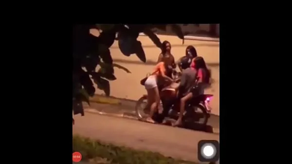 small ass big damage to little pussy in the street with the friends in the blowjob Video baharu besar