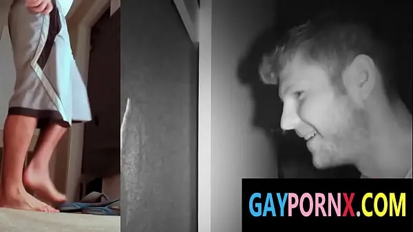 Grote Big cock at the Gloryhole nieuwe video's
