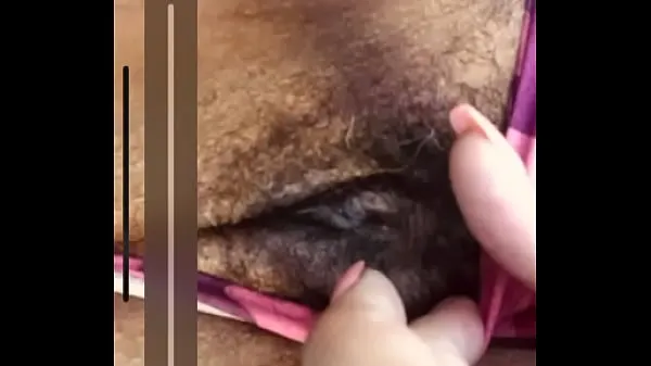 大Married Neighbor shows real teen her pussy and tits新视频