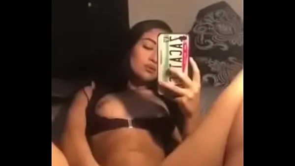 Big Girl makes video fingering Herself in mirror new Videos
