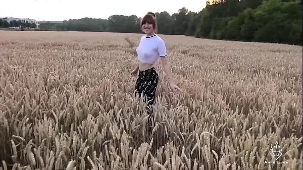 Fucked for the first time in the cornfield...hihihi Video baru yang besar
