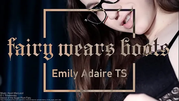 Nagy TS in dessous teasing you - Emily Adaire - lingerie trans új videók
