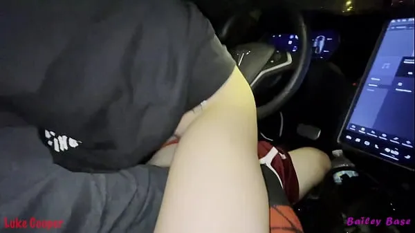Duże Fucking Hot Teen Tinder Date In My Car Self Driving Tesla Autopilot nowe filmy