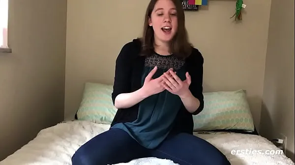 Stora Cute Shy Amateur Girl Cums with Her Magic Wand nya videor