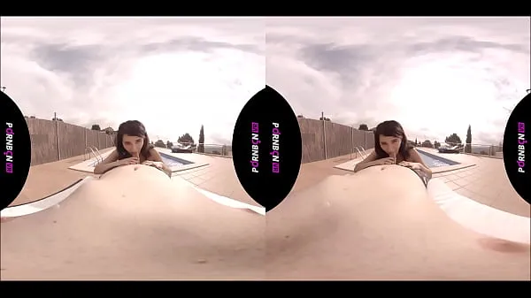PORNBCN VR 4K | Young amateur fucking in the outdoor public pool Mia Navarro virtual reality 180 3D POV Video mới lớn