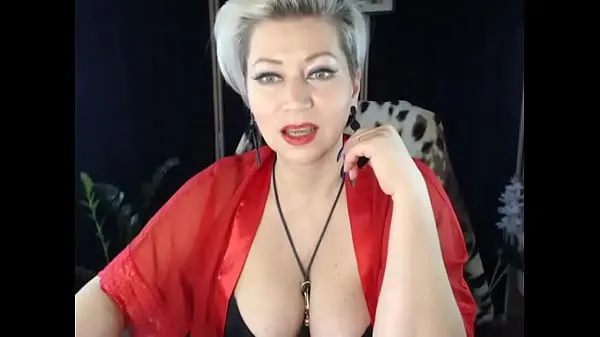 Grote Many of us would like to fuck our step mom! Gorgeous mature whore AimeeParadise helps one poor fellow to make his dreams come true nieuwe video's