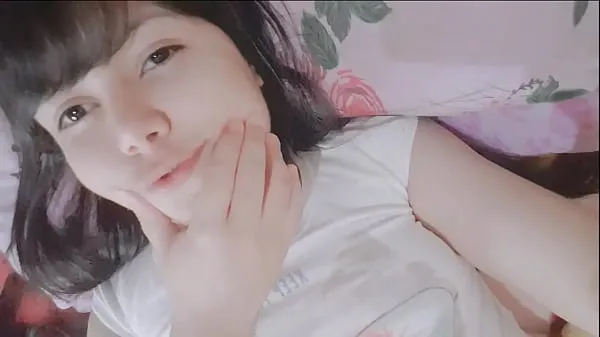 Grote Virgin teen girl masturbating - Hana Lily nieuwe video's