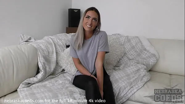 hot dirty blonde does her first time ever video on white casting couch مقاطع فيديو جديدة كبيرة