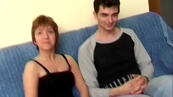 Veľké Watch videos of horny Milf's peeing with amateur pussy sucking cock nové videá