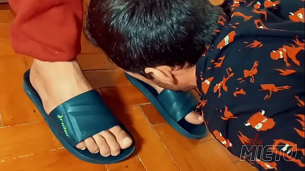 Μεγάλα Feet νέα βίντεο