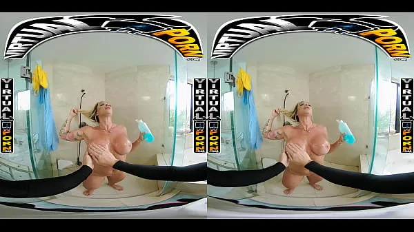 VIRTUAL PORN - Big Tits Stepmom Robbin Banx Taking Dick In VR Video baharu besar