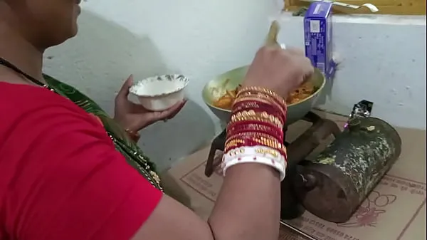 बड़े Early In Morning Fucking My Maid In kitchen When She Preparing Chicken For Me And Family नए वीडियो