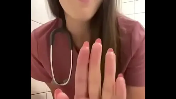 Store nurse masturbates in hospital bathroom nye videoer