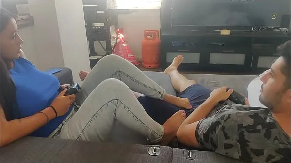 fucking my friend's girlfriend while he is resting Video mới lớn