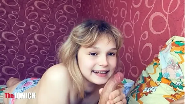 วิดีโอใหม่ยอดนิยม Naughty Stepdaughter gives blowjob to her / cum in mouth รายการ