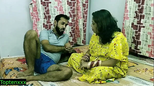 Big Desi Horny xxx bhabhi suddenly caught my penis!!! Jobordosti sex!! clear hindi audio new Videos