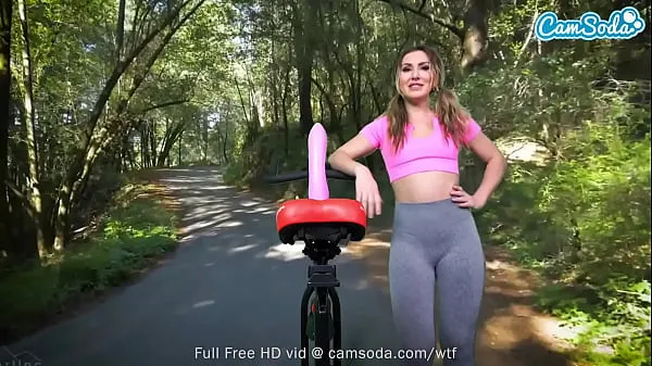 Büyük Sexy Paige Owens has her first anal dildo bike ride yeni Video
