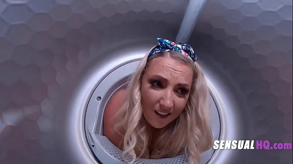 StepMom Lets Me Freeuse Her While Stuck In Dryer Video baru yang besar