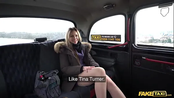 Grote Fake Taxi Tina Princess gets her wet pussy slammed by a huge taxi drivers cock nieuwe video's