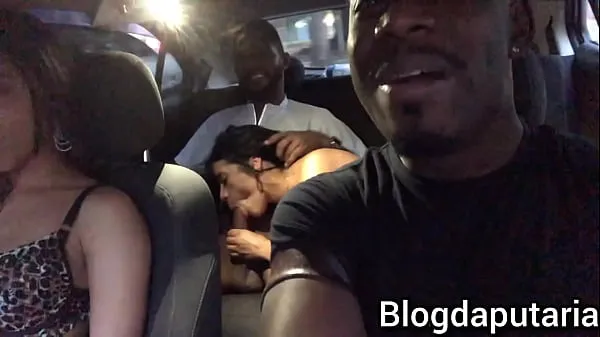 Big Couple makes up to fuck inside the couple's car, fucking loka and I end up giving shit new Videos