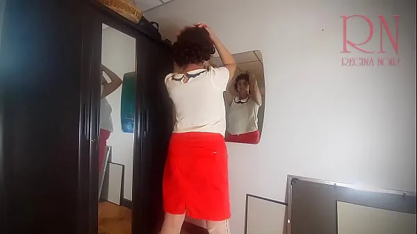 Büyük Regina Noir, Mirror, lipstick, makeup, stockings, heels, masturbation. 3 yeni Video