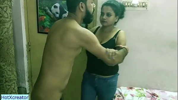 Grote Desi wife caught her cheating husband with Milf aunty ! what next? Indian erotic blue film nieuwe video's
