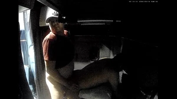 trucker cab sleeper مقاطع فيديو جديدة كبيرة