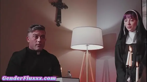 Velká Religious sub sucking priest cock in duo after church nová videa