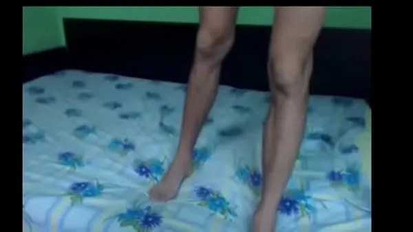 Büyük Young Hungarian boy shows off feet and ass and cums for the cam yeni Video