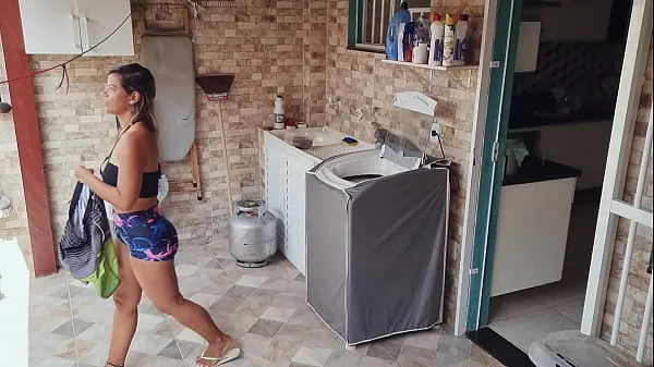 I came inside the ass of my neighbor's hot wife who was laying out clothes in the backyard Video baharu besar