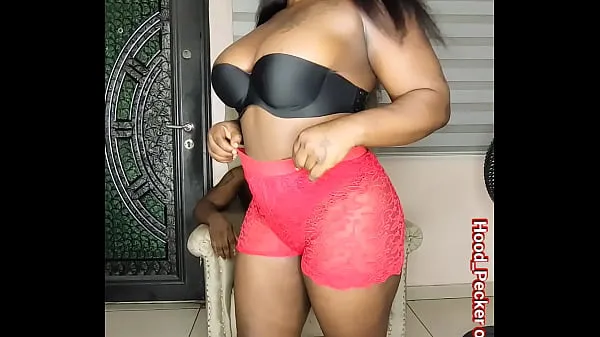 Big Curvy African babe giving me some entertainment and getting her pussy smashed new Videos