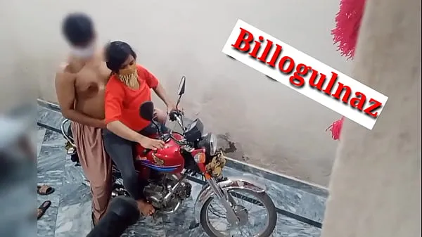 Hot XXX fucked by friend on bike hindi audio Video mới lớn