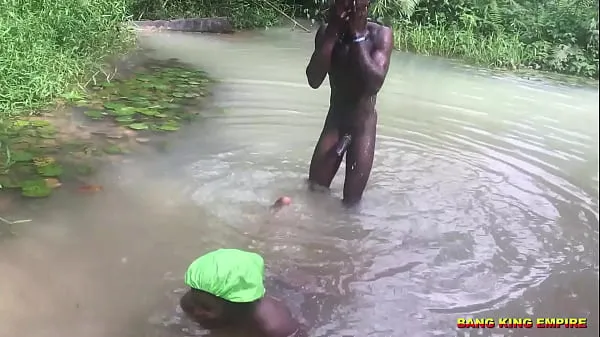 BANG KING EMPIRE - ENJOYING SLOW AND STEADY SEX IN THE STREAM WITH AFRICAN EBONY VILLAGE HUNTER'S WIFE Video mới lớn