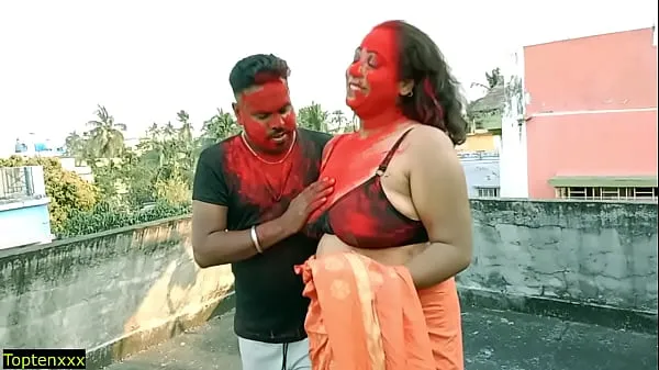 Veliki Lucky 18yrs Tamil boy hardcore sex with two Milf Bhabhi!! Best amateur threesome sex novi videoposnetki