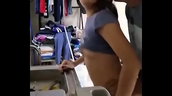 Cute amateur Mexican girl is fucked while doing the dishes Video baharu besar