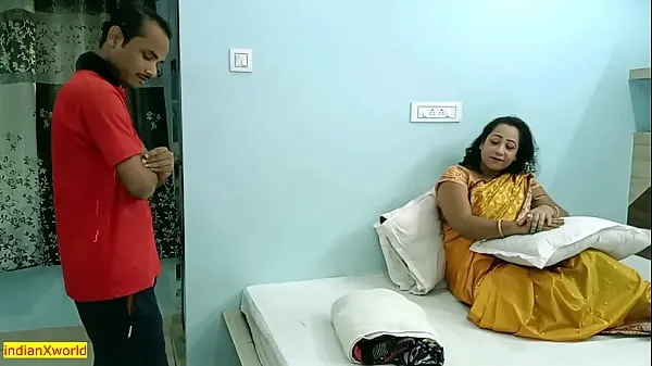 Veliki Indian wife exchanged with poor laundry boy!! Hindi webserise hot sex: full video novi videoposnetki