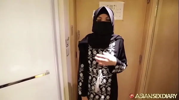 Big 18yo Hijab arab muslim teen in Tel Aviv Israel sucking and fucking big white cock new Videos