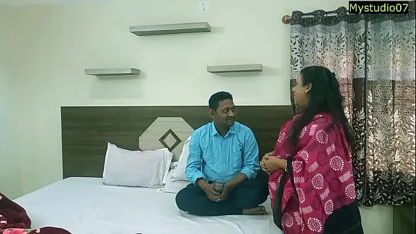วิดีโอใหม่ยอดนิยม Indian Bengali Cheating wife amazing hot sex with just friend!! with dirty talking รายการ