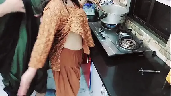 Pakistani XXX House Wife,s Both Holes Fucked In Kitchen With Clear Hindi Audio Video baharu besar