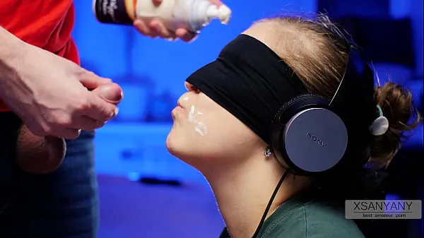 New GAME of TASTE в 4K 60fps! Blindfold and a very tasty Surprise- XSanyAny Video baru yang besar