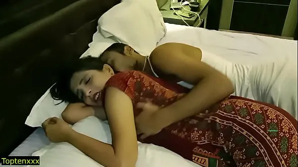 Store Indian hot beautiful girls first honeymoon sex!! Amazing XXX hardcore sex nye videoer