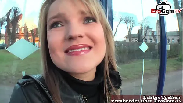 Grote 18 year old young woman on the street persuaded to sex casting for money nieuwe video's