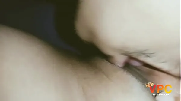 대규모 Filipina girl filmed a guy licking her, with dirty talk개의 새 동영상