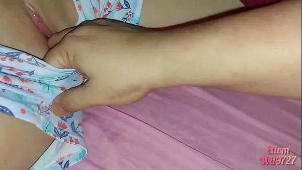 Velká xxx desi homemade video with my stepsister first time in her bed we do things under the covers nová videa